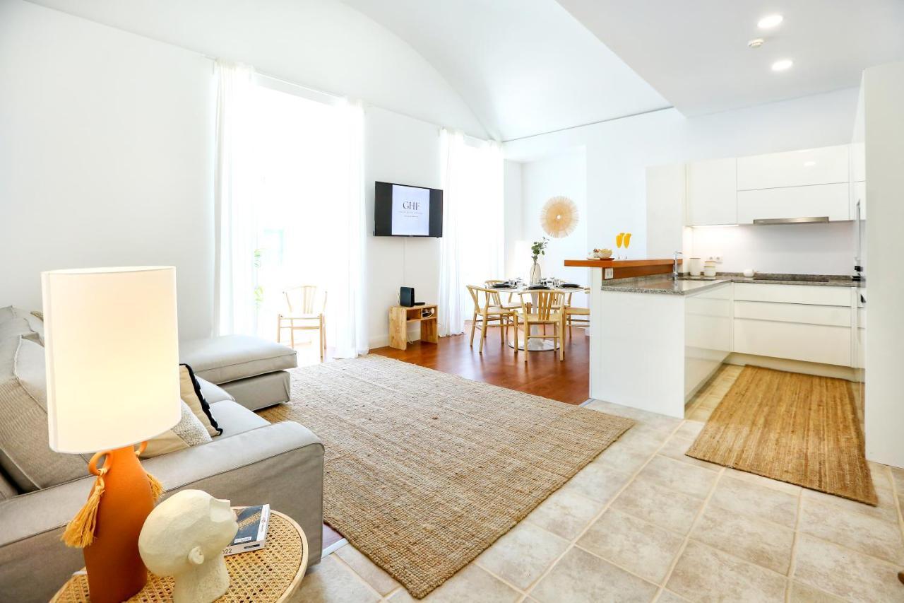 Apartment Away From Faro